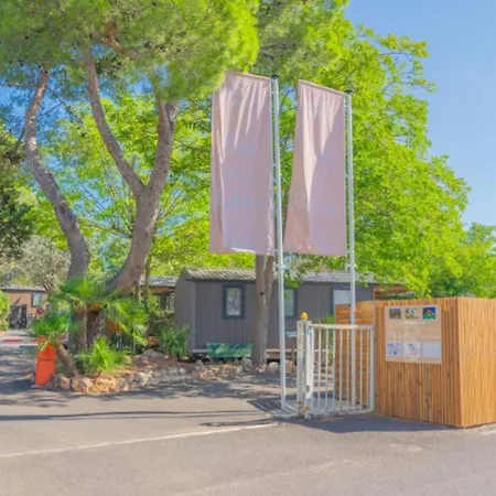 Mobile-home Climatisé Pour 6 Pers. - Api-1-52-2190 Balaruc-les-Bains